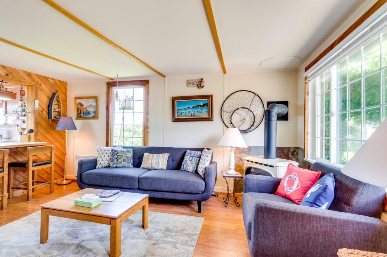 Happy Camp Beachfront Cabin Netarts Екстериор снимка