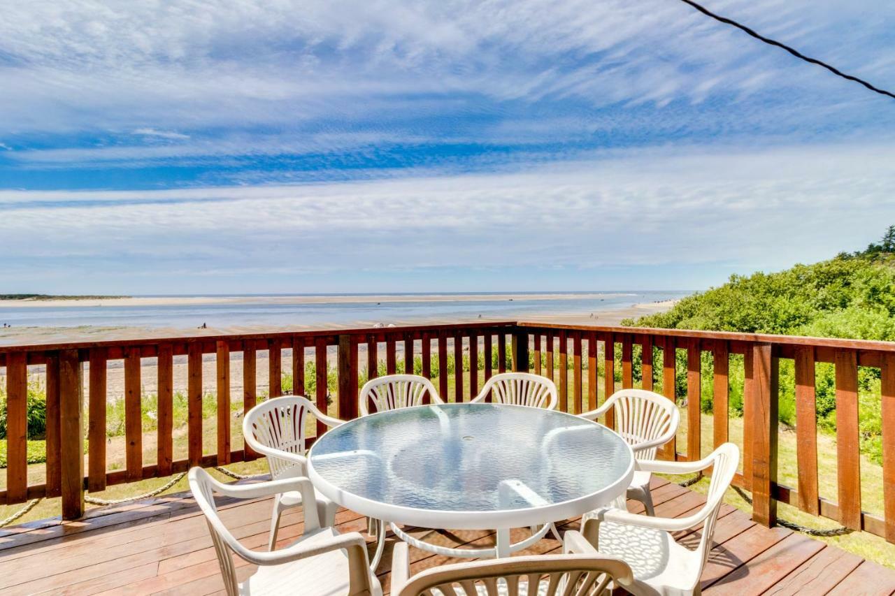 Happy Camp Beachfront Cabin Netarts Екстериор снимка